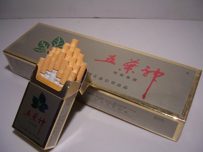 （图像） 双喜牌硬金五叶神香烟